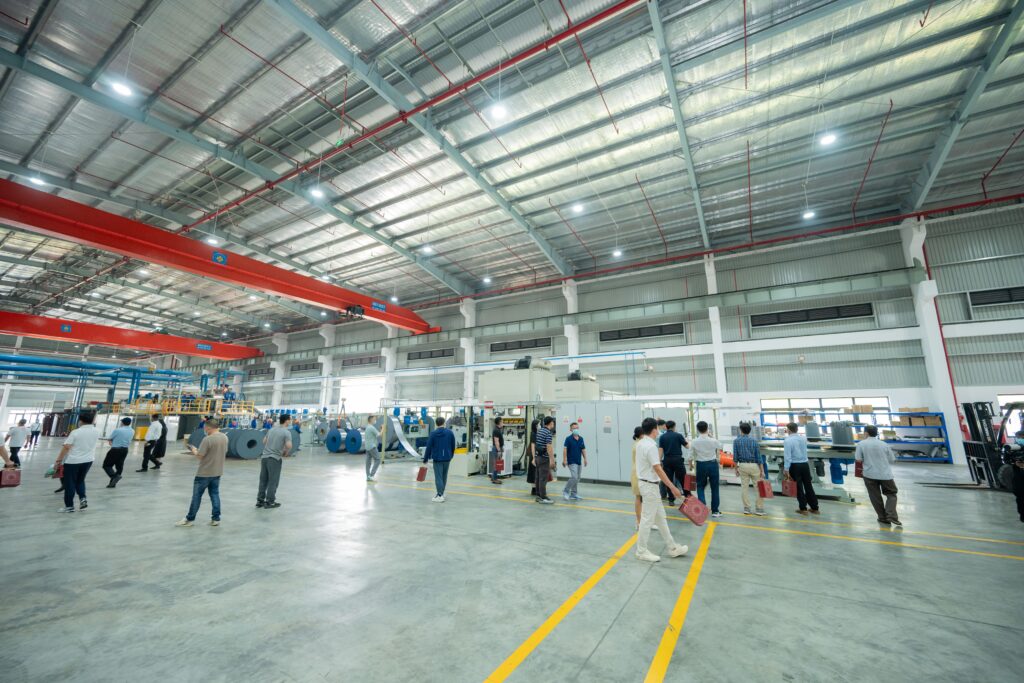 Bên trong nhà máy XUPAI, công nghệ tạo nên chất lượng 2 6. Bên Trong Xưởng H1